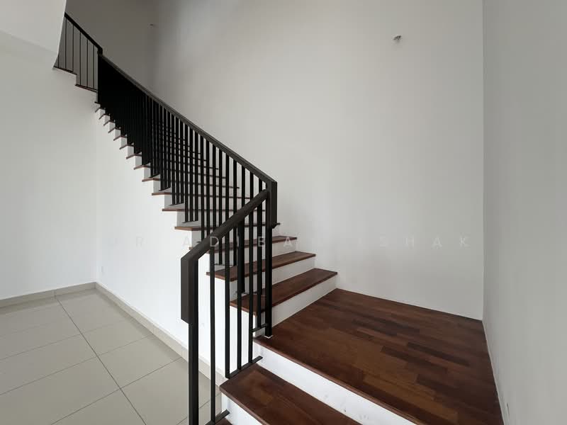 Rumah Berkembar untuk Dijual di Shah Alam (Selangor) - Nur Adibah Ishak - PropertyGuru.com.my