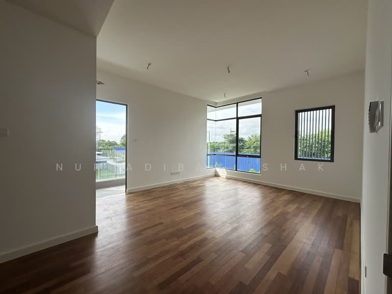 Rumah Berkembar untuk Dijual di Shah Alam (Selangor) - Nur Adibah Ishak - PropertyGuru.com.my