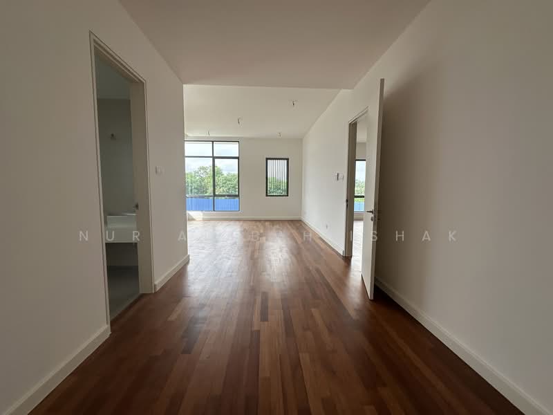 Rumah Berkembar untuk Dijual di Shah Alam (Selangor) - Nur Adibah Ishak - PropertyGuru.com.my