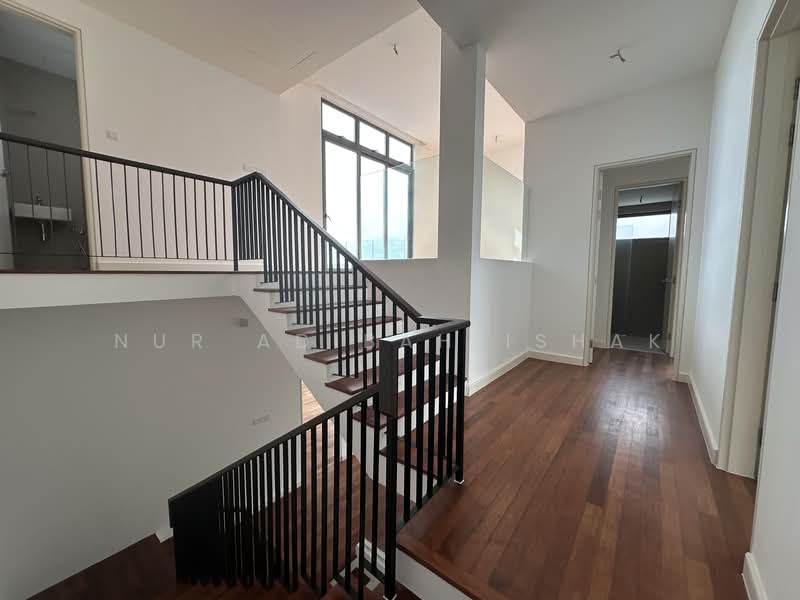 Rumah Berkembar untuk Dijual di Shah Alam (Selangor) - Nur Adibah Ishak - PropertyGuru.com.my