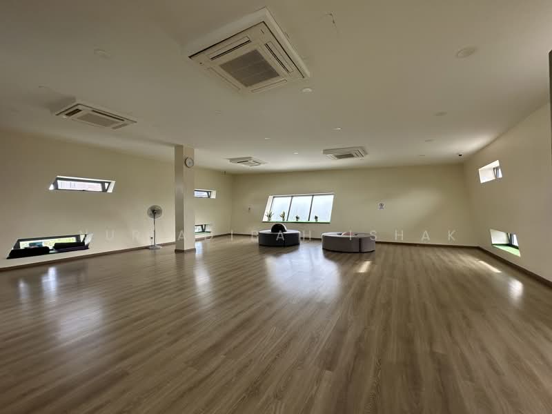 Rumah Berkembar untuk Dijual di Shah Alam (Selangor) - Nur Adibah Ishak - PropertyGuru.com.my