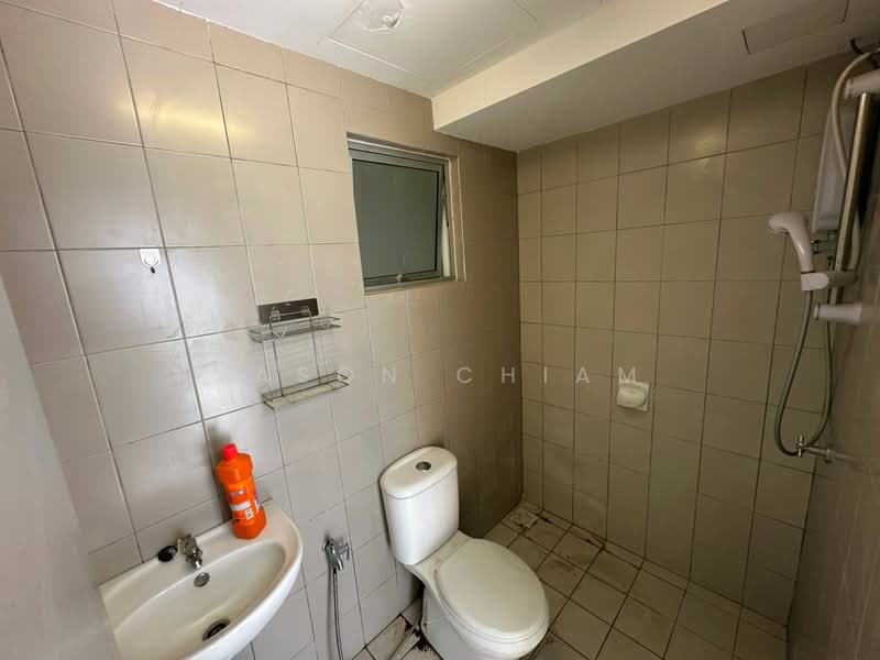 Apartment for Sale at MasReca n19eteen - Jason Chiam - Bathroom - PropertyGuru.com.my