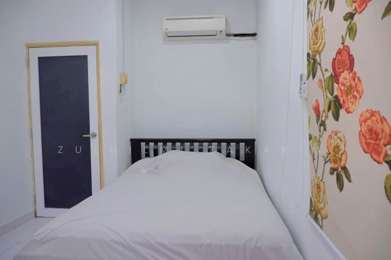 Rumah Teres 2 Tingkat untuk Disewa di Taman Koperasi Cuepacs (Cheras) - Zulhilmi Zakaria - Bedroom - PropertyGuru.com.my