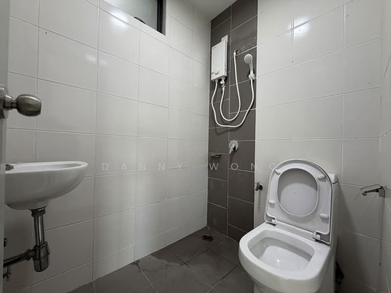 Kondominium untuk Disewa di Legendview - Danny Wong - PropertyGuru.com.my