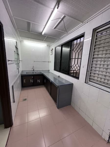 Rumah Teres 2 Tingkat untuk Disewa di Bandar Baru Selayang (Selayang) - Jennifer Tee - Kitchen - PropertyGuru.com.my