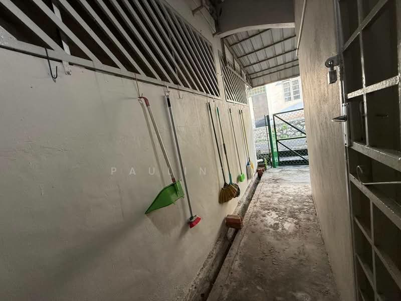 Rumah Teres untuk Dijual di Bandar Baru Uda (Johor Bahru) - Pauline Ng - Exterior - PropertyGuru.com.my