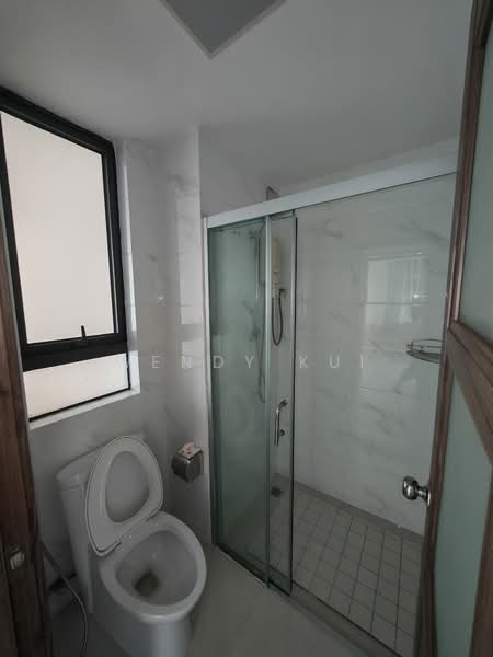 Apartment for Rent at Starview Bay @ Forest City - Wendy Kui - Bathroom - PropertyGuru.com.my