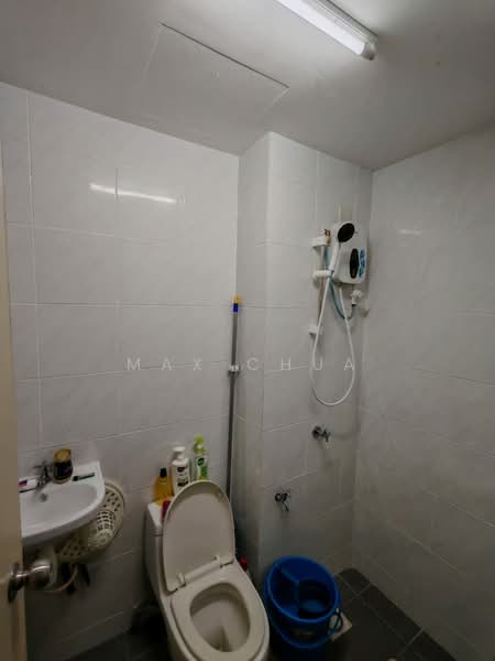 Pangsapuri untuk Disewa di Camellia Residences - Max Chua - Bathroom - PropertyGuru.com.my
