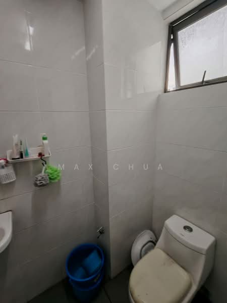 Pangsapuri untuk Disewa di Camellia Residences - Max Chua - Bathroom - PropertyGuru.com.my