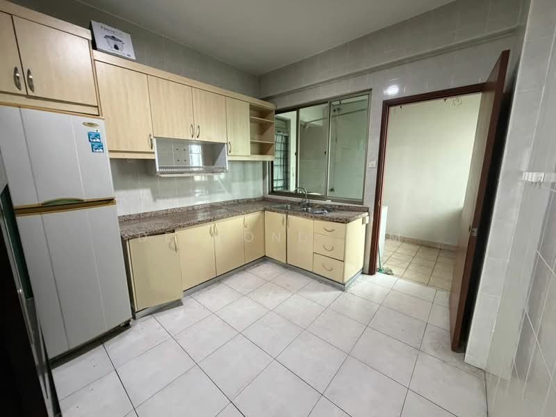 Apartment for Rent at Molek Pine 1 - Desmond Lim - Kitchen - PropertyGuru.com.my