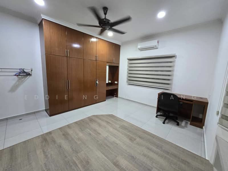 TAMAN MEWAH - 4