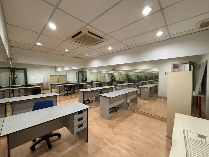 Pejabat untuk Dijual di Petaling Jaya (Selangor) - Julien Tham - Interior - PropertyGuru.com.my