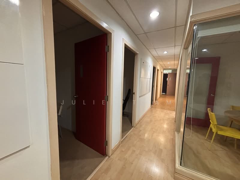 Pejabat untuk Dijual di Petaling Jaya (Selangor) - Julien Tham - Corridor - PropertyGuru.com.my
