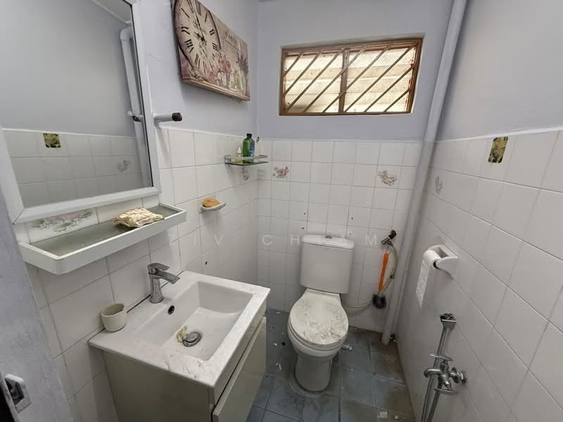 2-storey Terraced House for Rent in Ulu Tiram (Johor) - Ziv Chiam - Bathroom - PropertyGuru.com.my