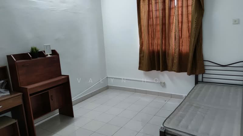 Apartment for Rent at Mutiara Perdana (Mutiara Court) - Valyn Ho - Bedroom - PropertyGuru.com.my