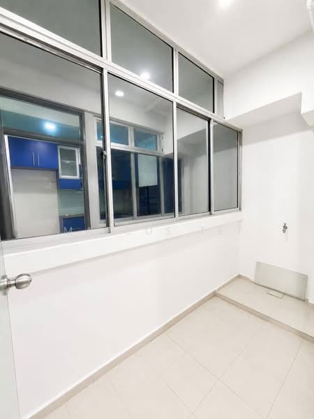Apartment for Sale at Lake View Suites - Marcus Tey - Interior - PropertyGuru.com.my
