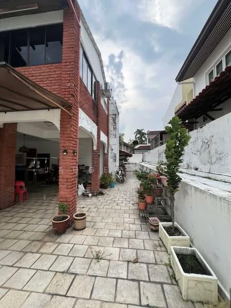 Bungalow for Sale in Taman Uda Jaya (Ampang) - Jagger Moo - Exterior - PropertyGuru.com.my