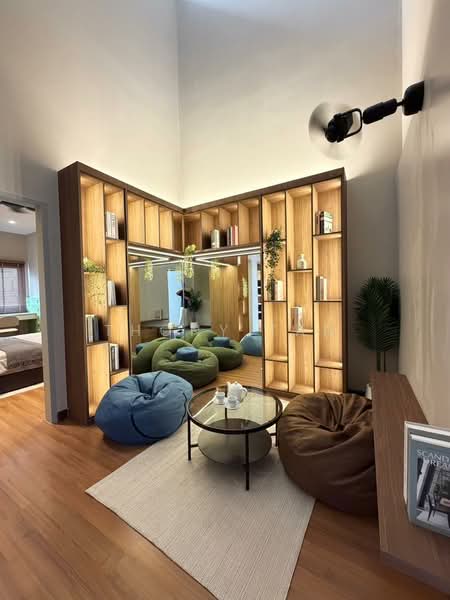 2-storey Terraced House for Sale in Kota Kemuning (Shah Alam) - Thony Tan - Living Room - PropertyGuru.com.my