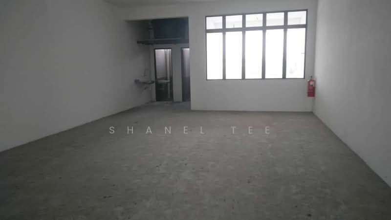Shop for Sale in Kampung Baru Yap Tau Sah (Kluang) - Shanel Tee - Interior - PropertyGuru.com.my