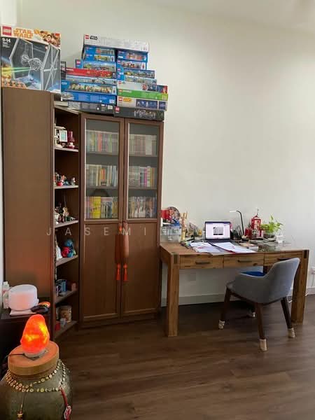 3-storey Terraced House for Sale in Segambut (Kuala Lumpur) - Jasemin Chia - Study - PropertyGuru.com.my
