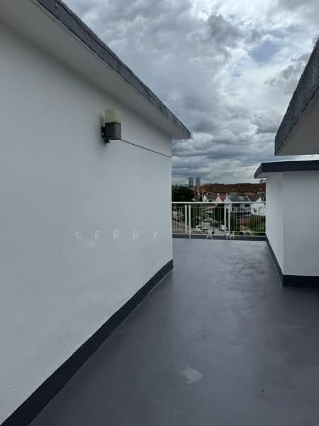 Townhouse for Rent in Petaling Jaya (Selangor) - Kerry Tam - Exterior - PropertyGuru.com.my