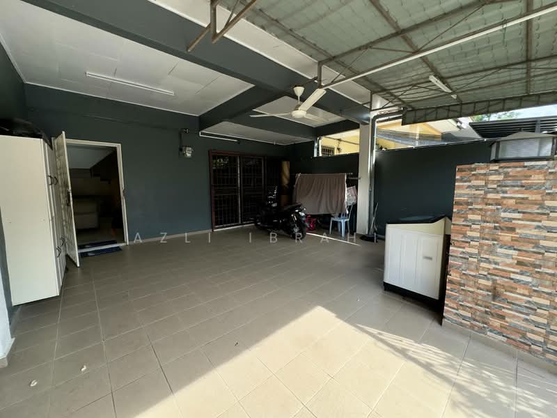 Rumah Teres 2 Tingkat untuk Dijual di Taman Kajang Perdana (Kajang) - Azli Ibrahim - Exterior - PropertyGuru.com.my