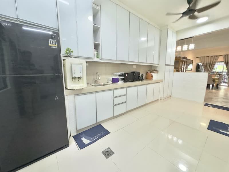 Rumah Teres 2 Tingkat untuk Dijual di Taman Kajang Perdana (Kajang) - Azli Ibrahim - Kitchen - PropertyGuru.com.my