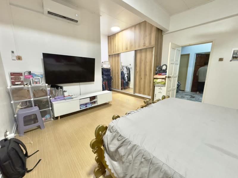 Rumah Teres 2 Tingkat untuk Dijual di Taman Kajang Perdana (Kajang) - Azli Ibrahim - Bedroom - PropertyGuru.com.my