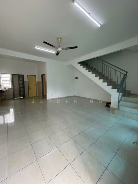 Rumah Teres 2 Tingkat untuk Dijual di Bandar Layangkasa (Pasir Gudang) - Jayden Ng - Living Room - PropertyGuru.com.my