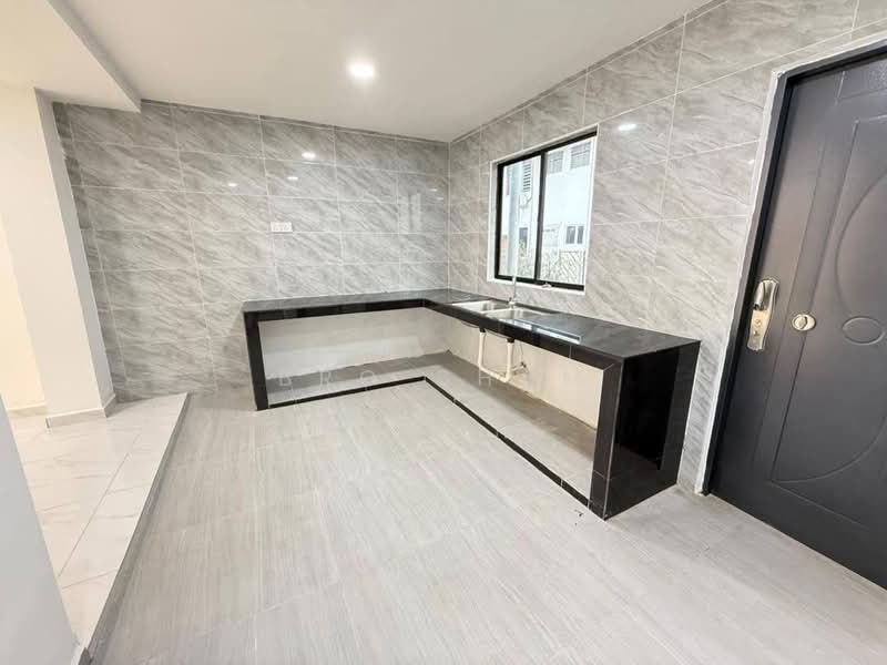Rumah Teres 2 Tingkat untuk Dijual di Saleng (Senai) - Bro Sham - PropertyGuru.com.my