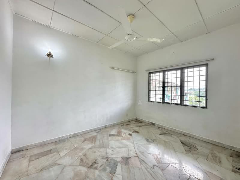 Condominium for Sale at D' Tinggian Suasana - Azli Ibrahim - Interior - PropertyGuru.com.my