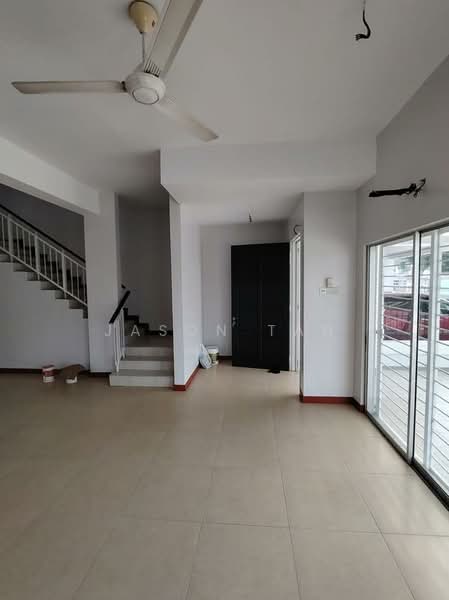 2-storey Terraced House for Sale in D'alpinia (Puchong) - Jason Tan - Living Room - PropertyGuru.com.my