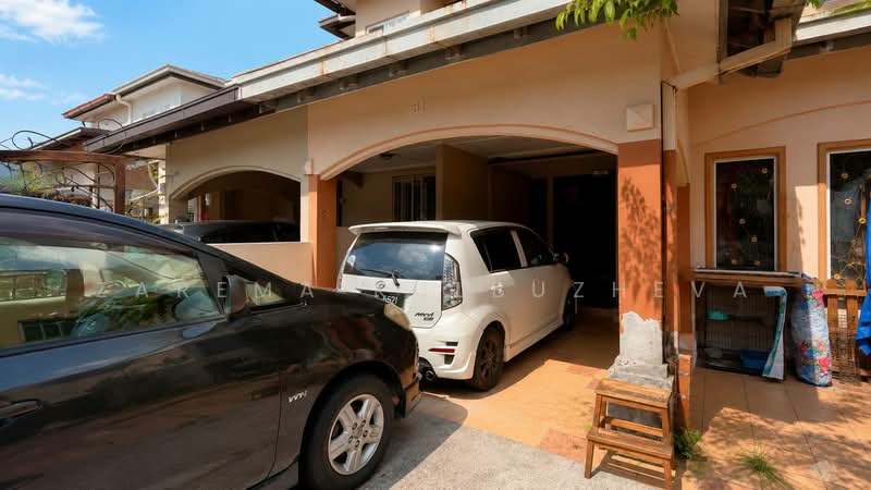 2-storey Terraced House for Sale in Usj 11 (Subang Jaya) - Zarema Kulbuzheva - Exterior - PropertyGuru.com.my