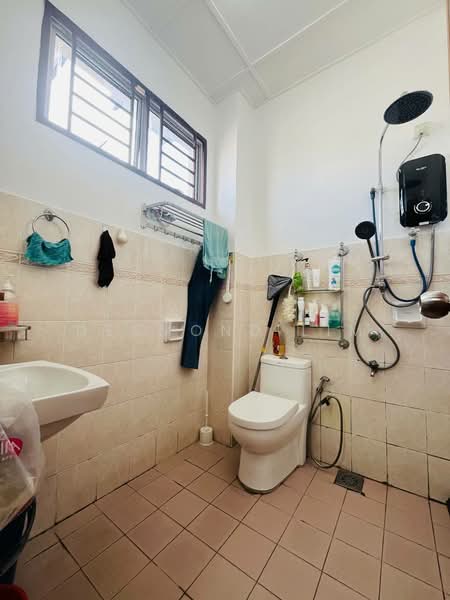 2-storey Terraced House for Sale in Tebrau (Johor) - Desmond Lim - Bathroom - PropertyGuru.com.my