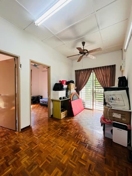 2-storey Terraced House for Sale in Tebrau (Johor) - Desmond Lim - Living Room - PropertyGuru.com.my