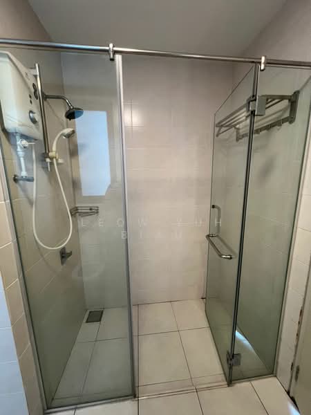 Service Residence for Rent at i-Residence @ i-City - Leow Yuh Biau - Bathroom - PropertyGuru.com.my