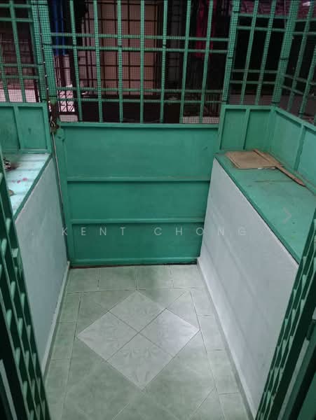 Flat for Sale at Bandar Bukit Tinggi 2 - Kent Chong - Exterior - PropertyGuru.com.my