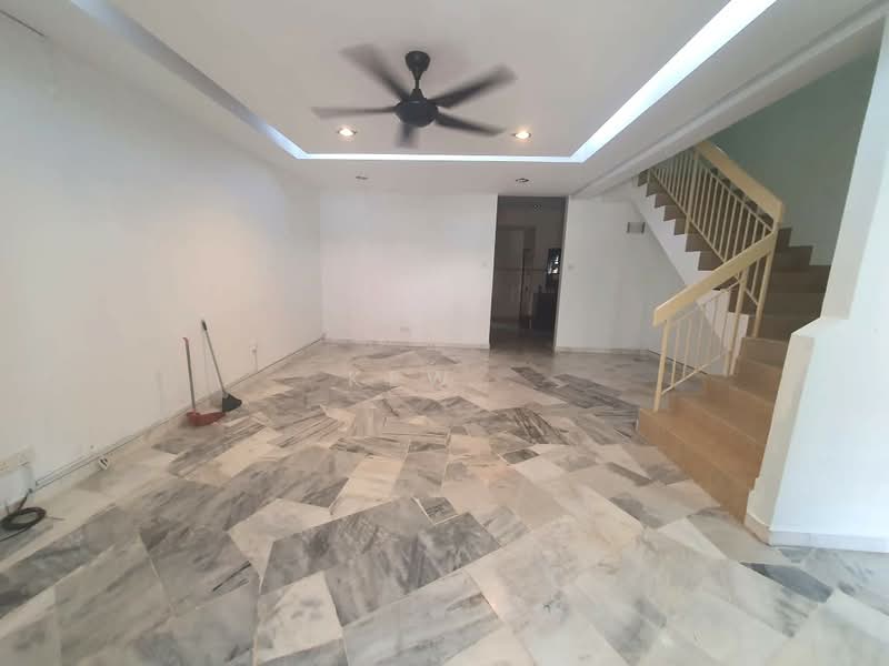Rumah Teres 2-Tingkat untuk Disewa di Bandar Mahkota Cheras (Cheras) - Kew . - PropertyGuru.com.my
