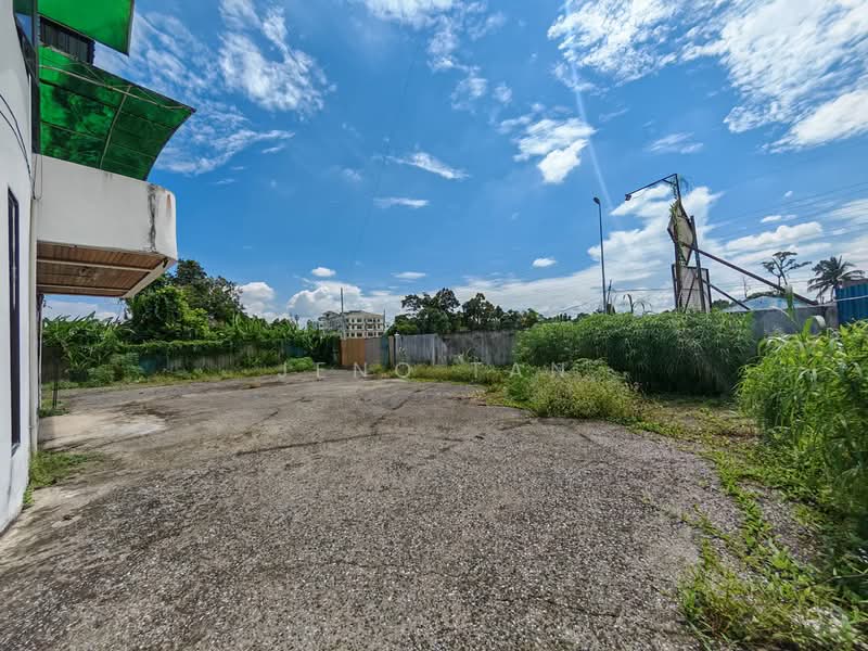 Warehouse for Rent in Kuching (Sarawak) - Jeno Tan - Exterior - PropertyGuru.com.my
