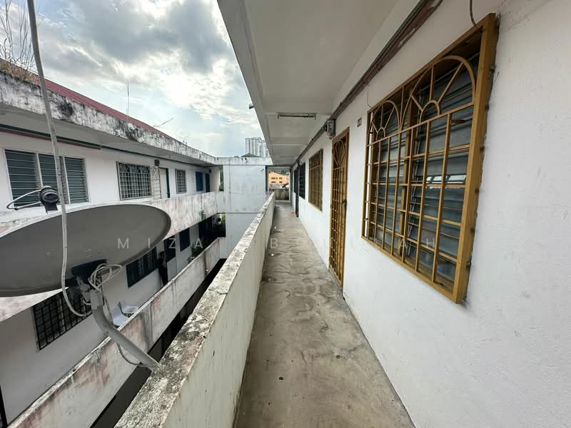Flat for Sale at Flat RPM Taman Kemacahaya - Miza Abdullah - Exterior - PropertyGuru.com.my