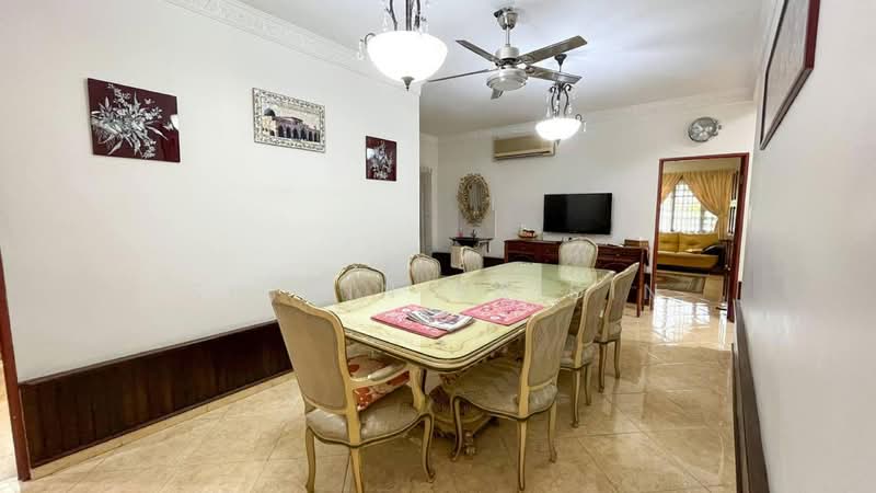 Rumah Banglo untuk Dijual di Kelana Jaya (Petaling Jaya) - Shiqin Saidin - Dining Room - PropertyGuru.com.my