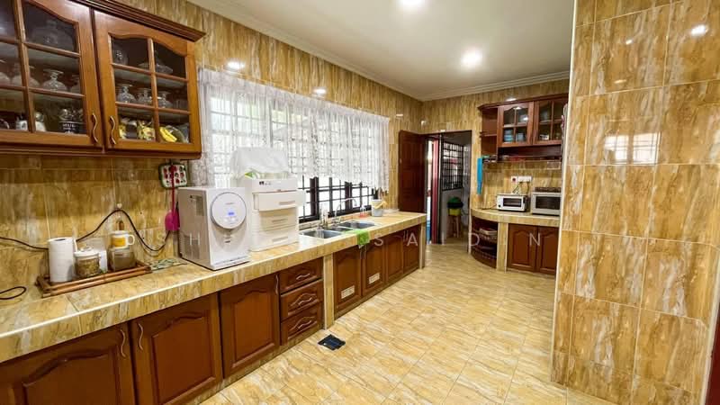 Rumah Banglo untuk Dijual di Kelana Jaya (Petaling Jaya) - Shiqin Saidin - Kitchen - PropertyGuru.com.my