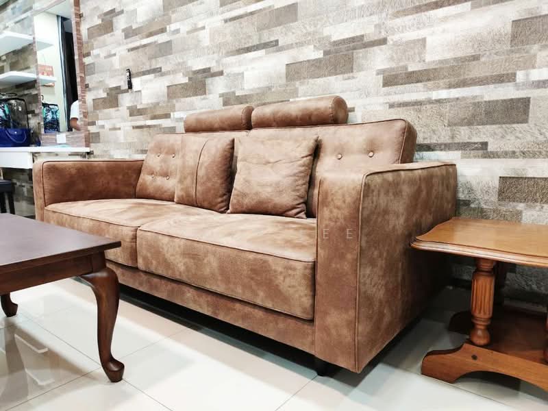 Servis Apartment untuk Disewa di Twin Galaxy (Dwi Galaksi) - Zoey Lee - Living Room - PropertyGuru.com.my