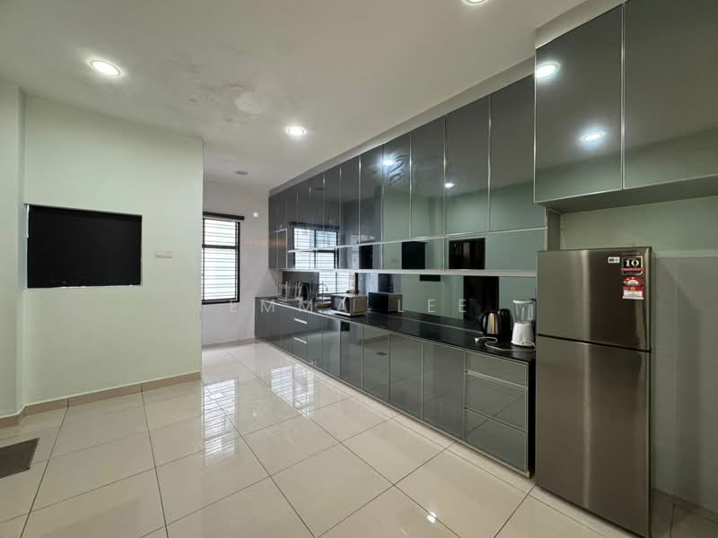 Rumah Teres untuk Disewa di Johor Bahru (Johor) - Emma Lee - Kitchen - PropertyGuru.com.my