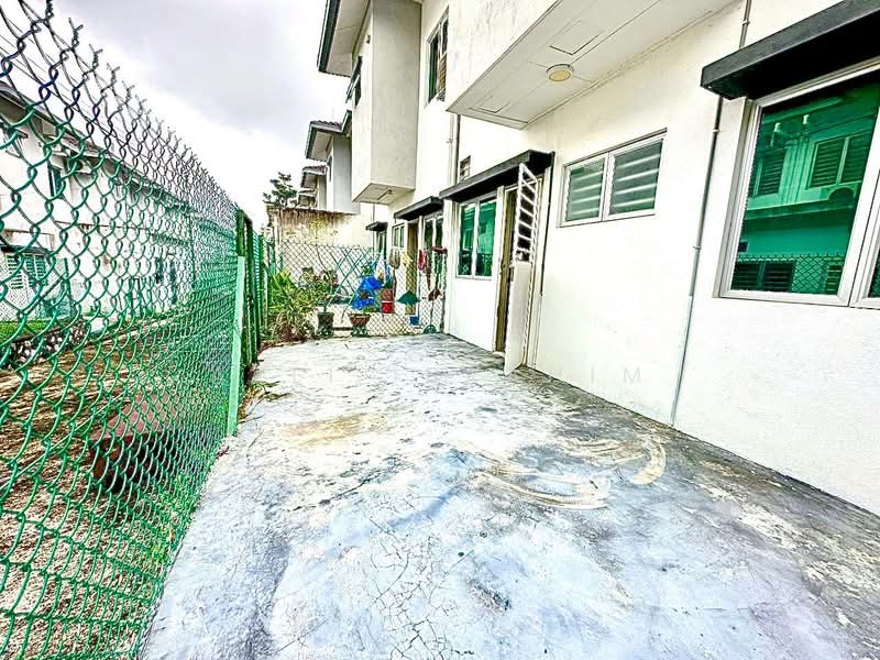 Rumah Teres 2 Tingkat untuk Dijual di Taman Pelangi Semenyih 2 (Semenyih) - Azli Ibrahim - Exterior - PropertyGuru.com.my