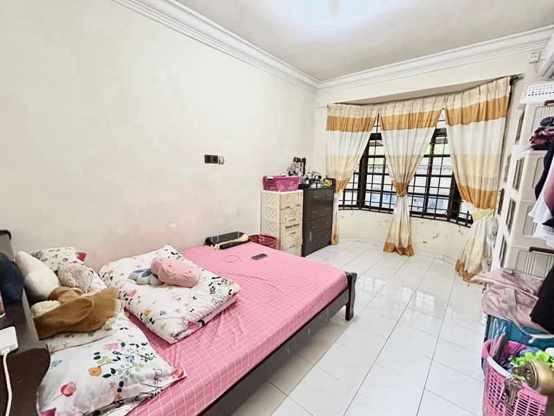 Rumah Banglo untuk Dijual di Taman Kolam Air (Johor Bahru) - Shishi . - PropertyGuru.com.my