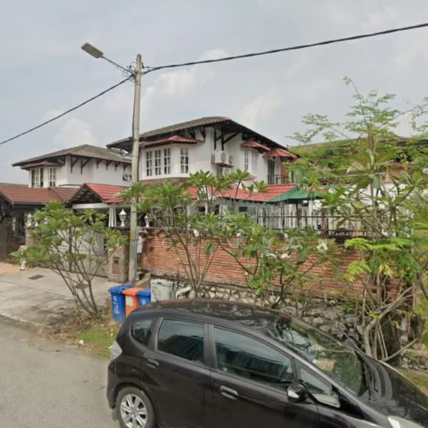 Rumah Berkembar untuk Dijual di Seksyen 11 (Shah Alam) - Alice Kuon - Exterior - PropertyGuru.com.my