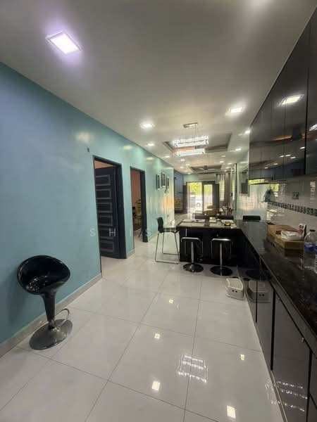 1.5-storey Terraced House for Sale in Taman Mount Austin (Tebrau) - Shishi . - PropertyGuru.com.my