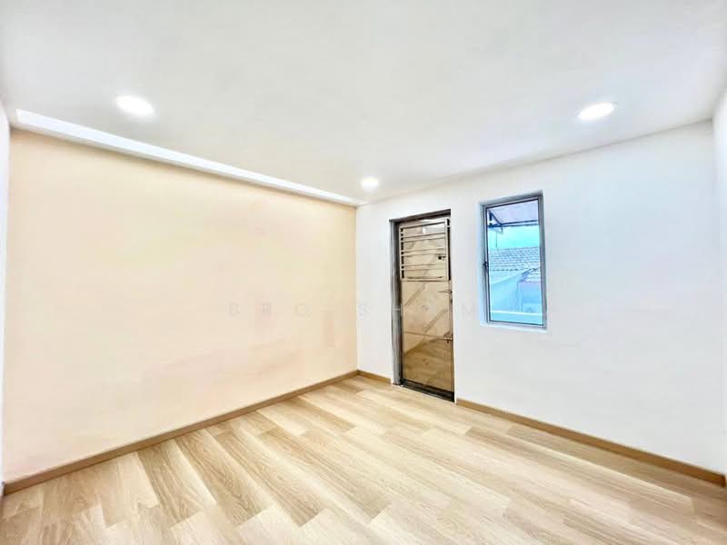 Rumah Teres 2 Tingkat untuk Dijual di Taman Desa Cemerlang (Ulu Tiram) - Bro Sham - PropertyGuru.com.my