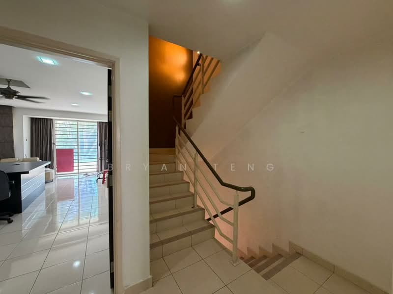 3-storey Terraced House for Sale in Relau (Sungai Ara) - Bryan Teng - Living Room - PropertyGuru.com.my